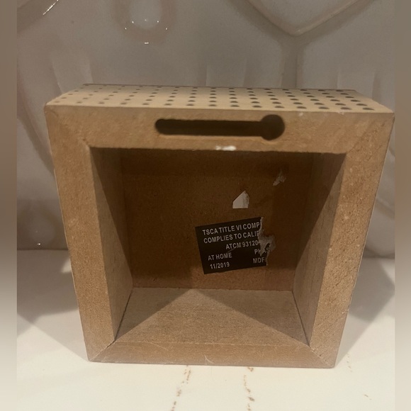 Rustic Donut Sign - Picture 4 of 5